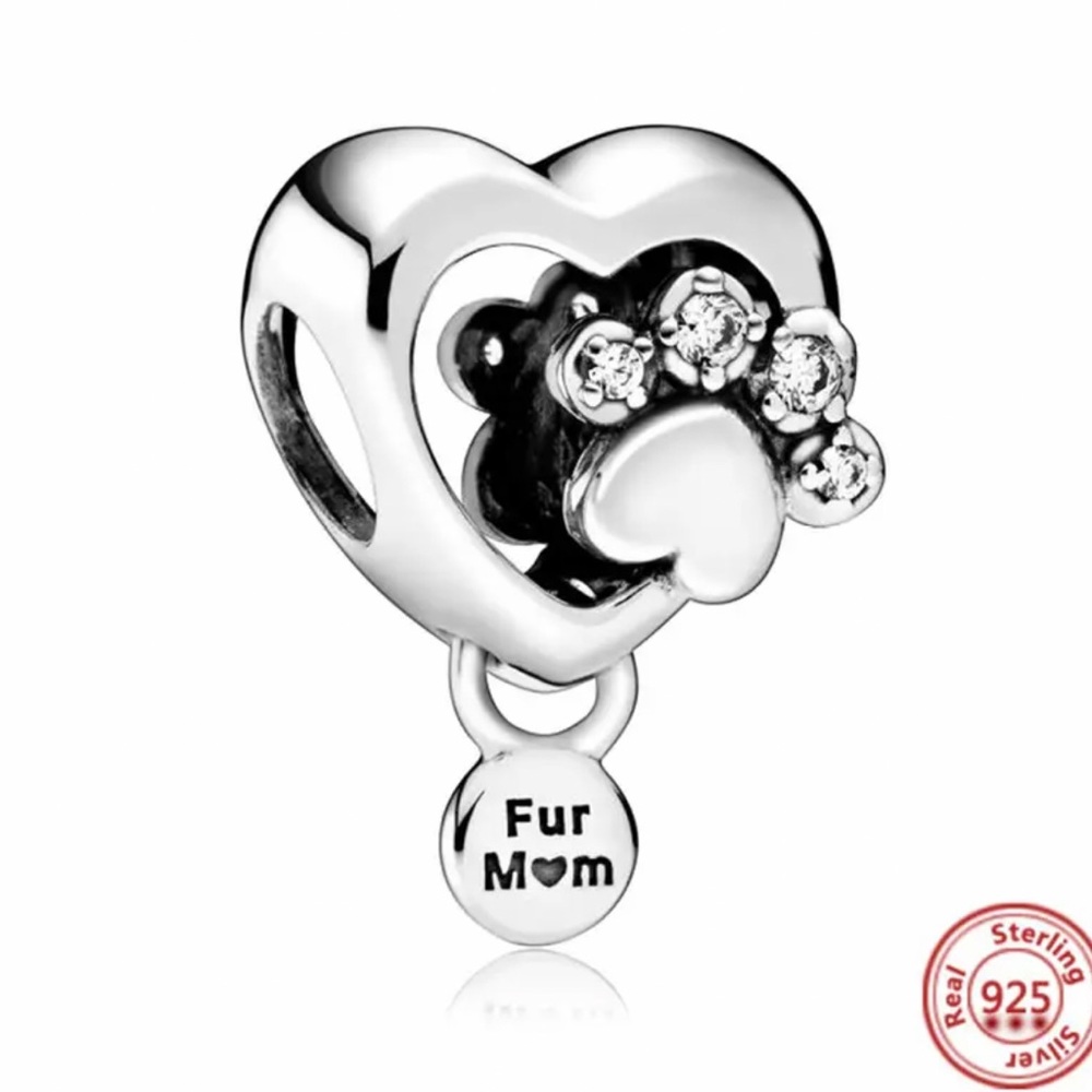NWOT Sparkling Paw Print & Heart Charm Sterling Silver 925